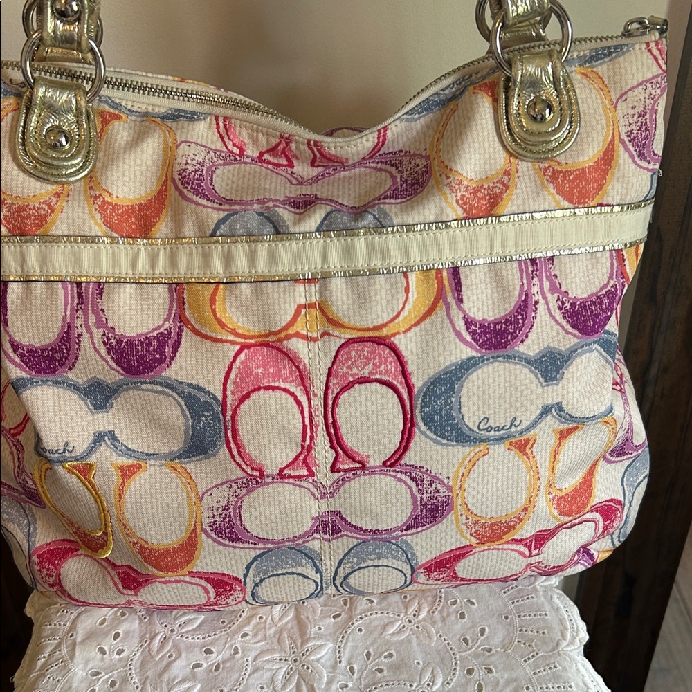 Coach Multicolor Signature Shoulder Bag - Picture 4 of 16